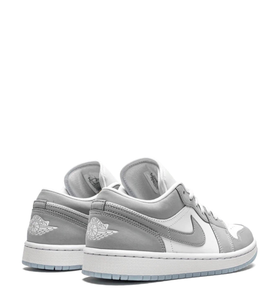 Jordan 1 Low Wolf Grey