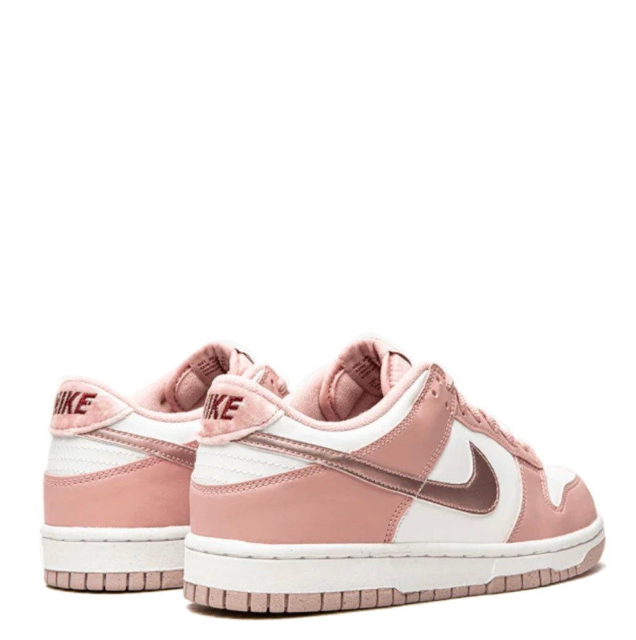 (48H LEVERING) Nike Dunk Low 'Pink Velvet'