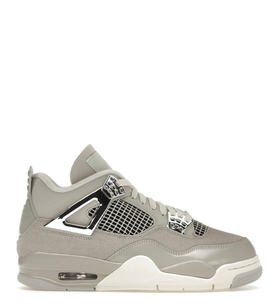 Jordan 4 Frozen Moments