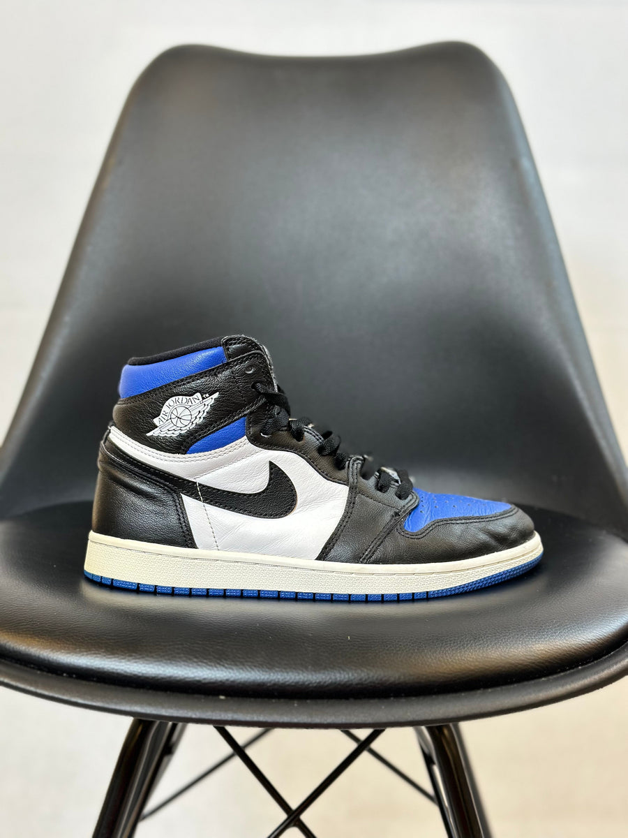 (PRE-OWNED) Air Jordan 1 Retro High OG ‘Royal Toe’