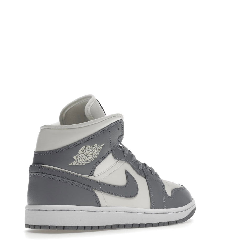 (48H LEVERING) Air Jordan 1 Mid 'Stealth'