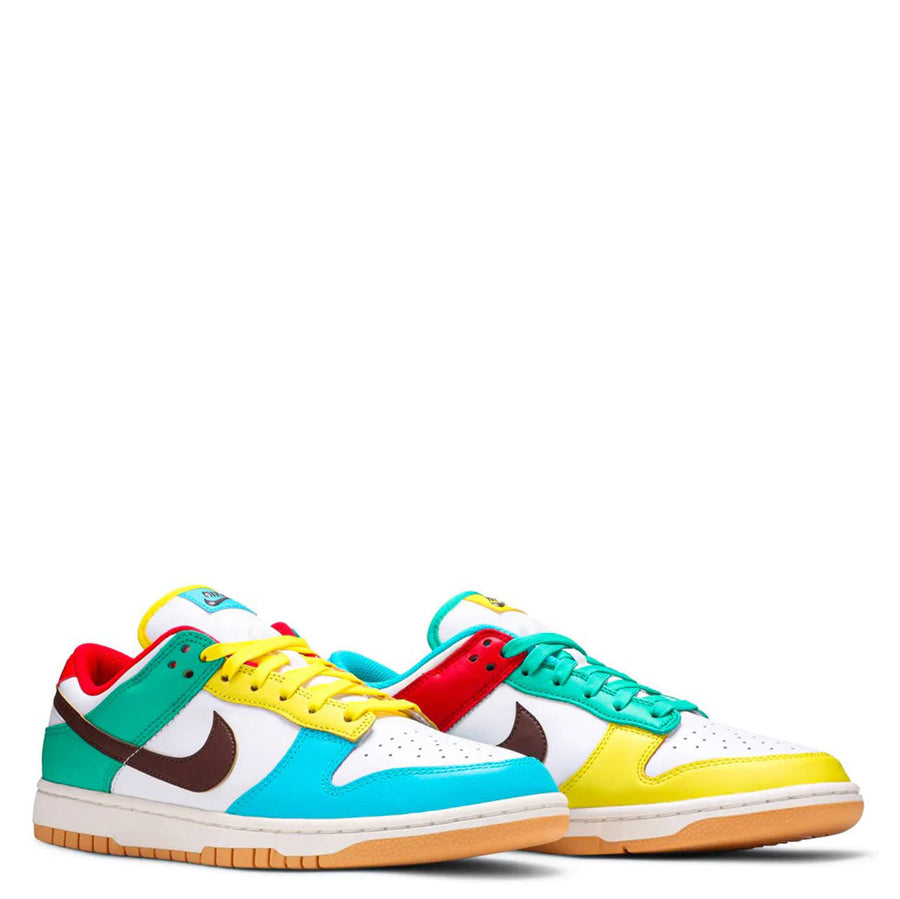 Nike Dunk Low SE ‘Free.99 – White’